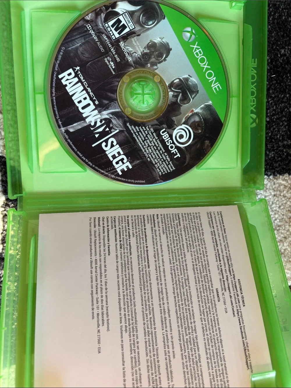 Tom Clancy's Rainbow Six Siege (Green) - Ubisoft Xbox One